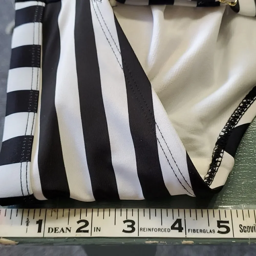 ISLAND RAYS 3X BLACK AND WHITE STRIPED TWO‎ PEICE BATHING SUIT..cruise